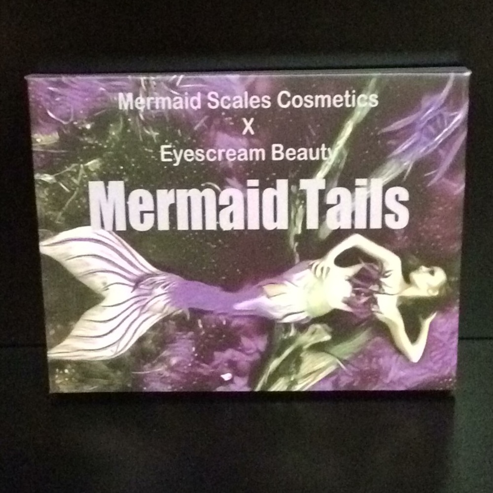 Mermaid Scales Cosmetics Palette